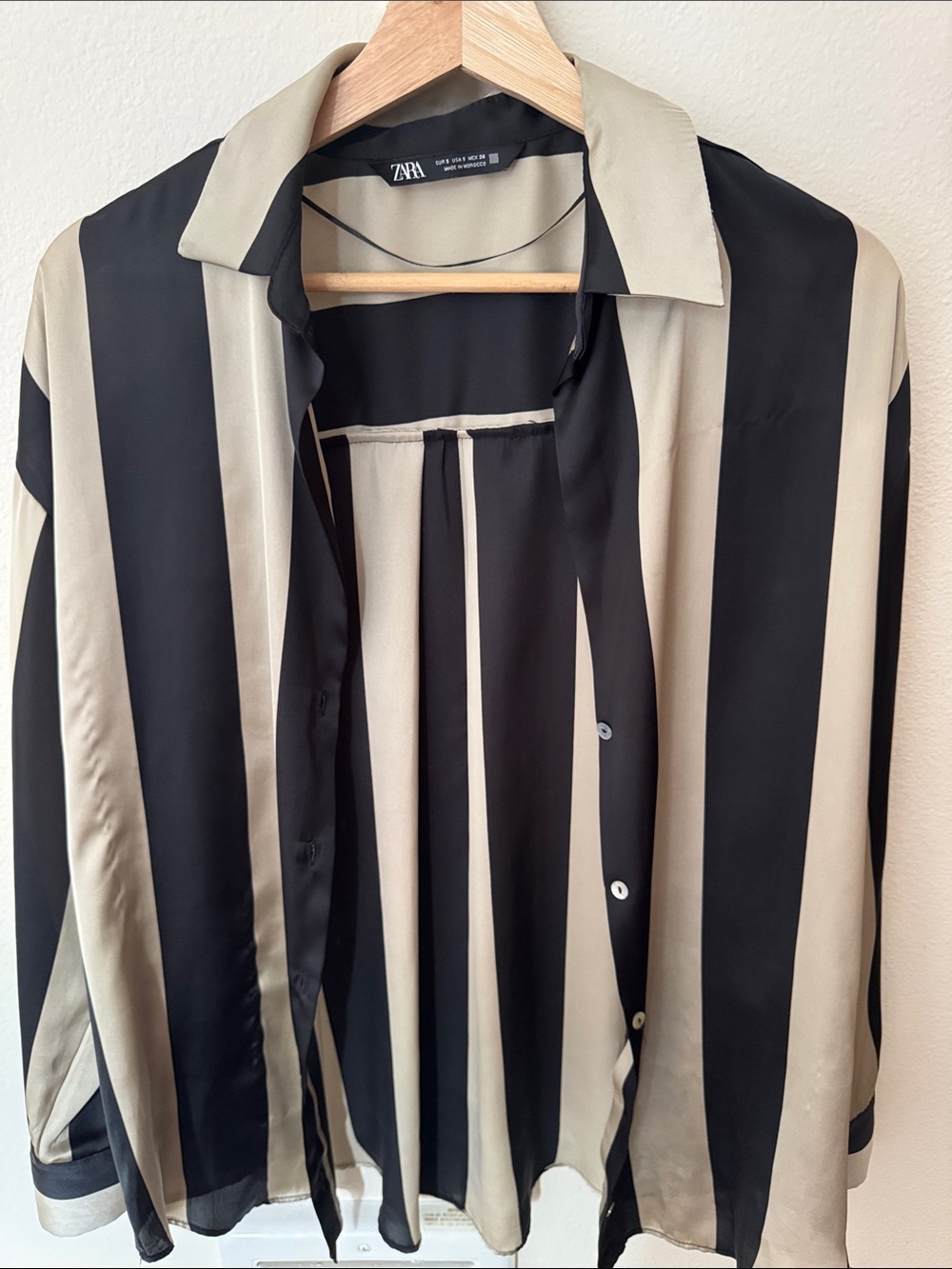 Zara Black and Beige Vertical Stripe Shirt